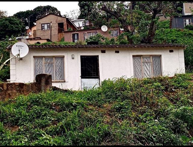 2 BEDROOM HOUSE FOR SALE IN KWADABEKA UNIT A